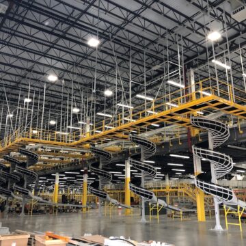 485692555-chutes-page-top